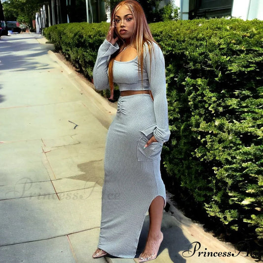 Exposing Thickened High-Stretch Suit