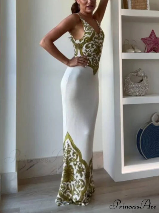 Extraordinary Elegance Symmetrical Unique Graceful Print Stretch Fishtail Maxi Dress