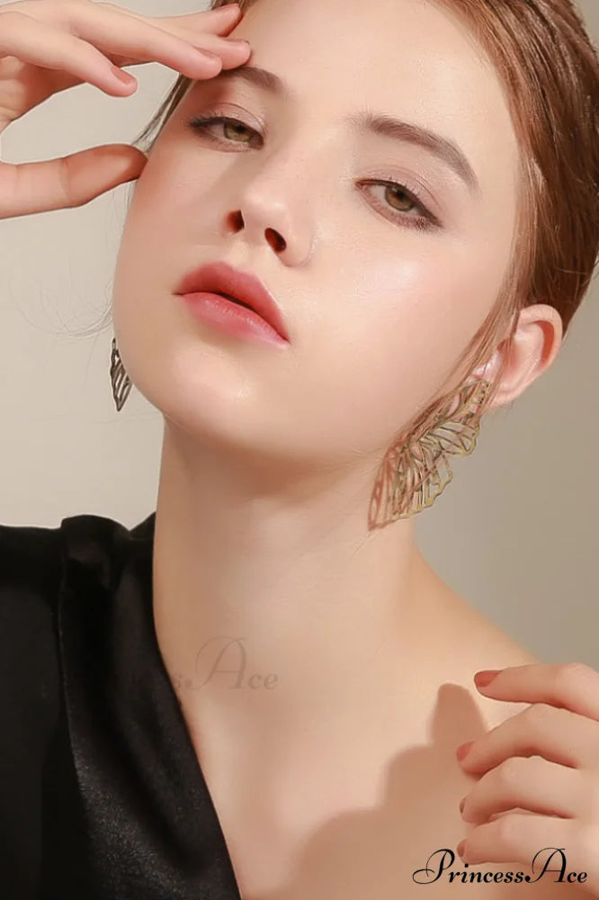 Fashion Elegant Wings Earrings