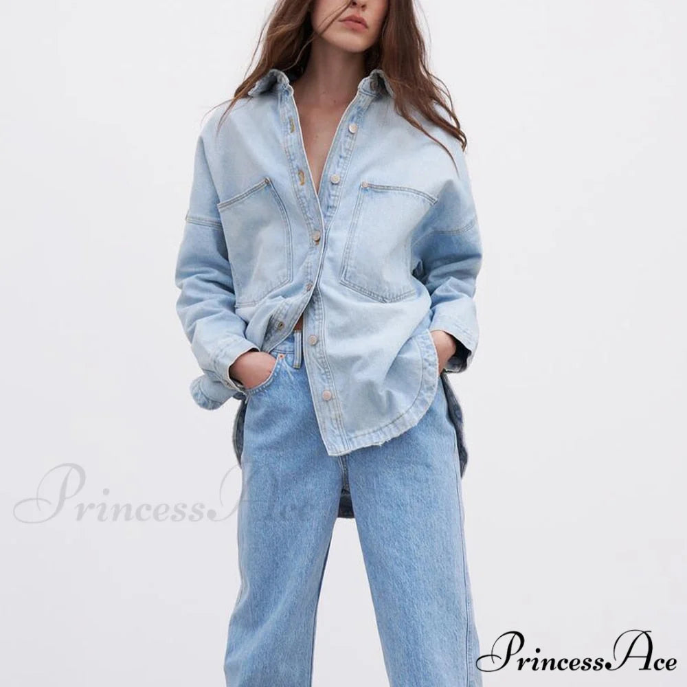 Fashion Pocket Decorated Denim Shirt