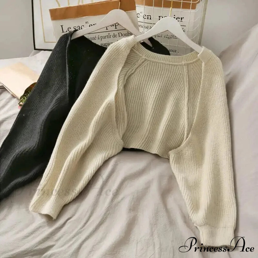 Female Solid Casual Chic Short Knitted Cardigans