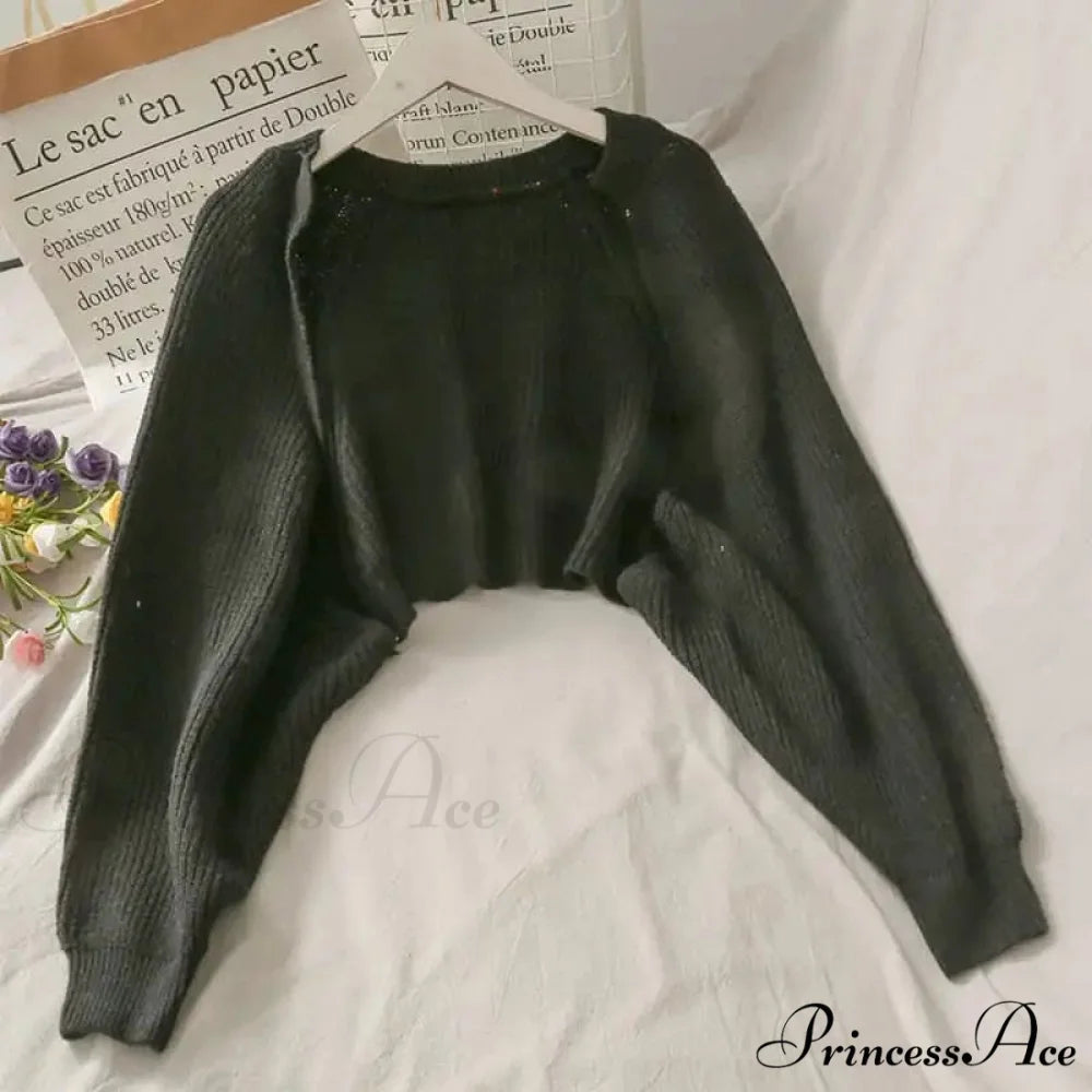 Female Solid Casual Chic Short Knitted Cardigans