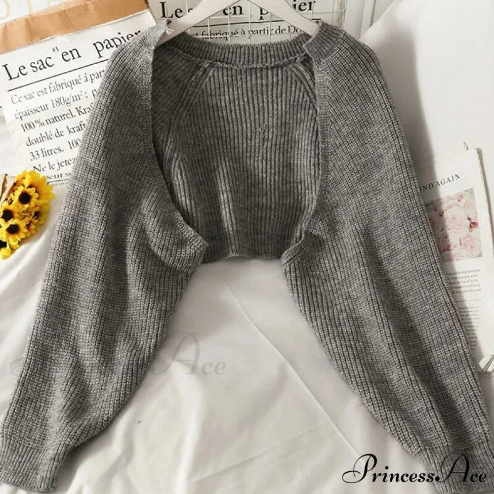 Female Solid Casual Chic Short Knitted Cardigans Grey / One Size
