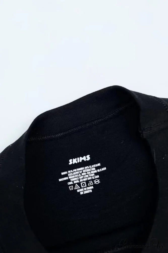 Fits Everybody Stylish Long Sleeve T-Shirt