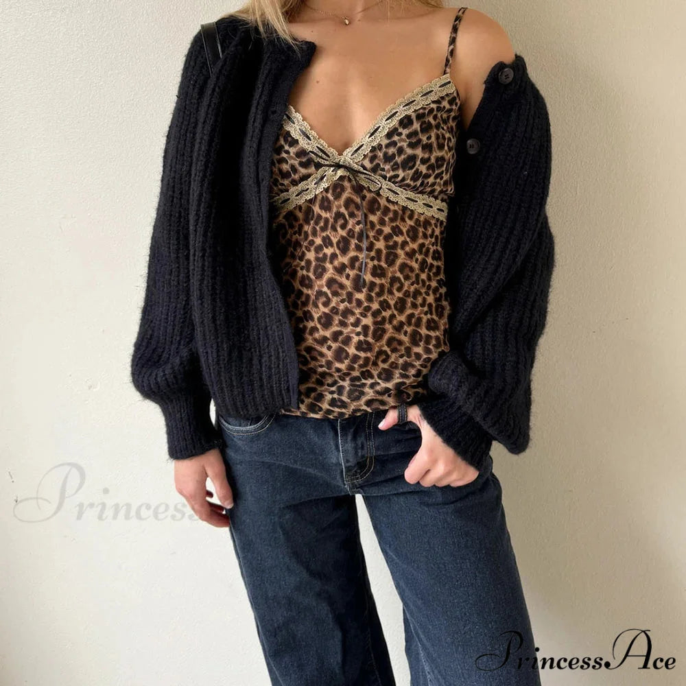 Flirtatious Leopand Lace Crop Top croptop-250223