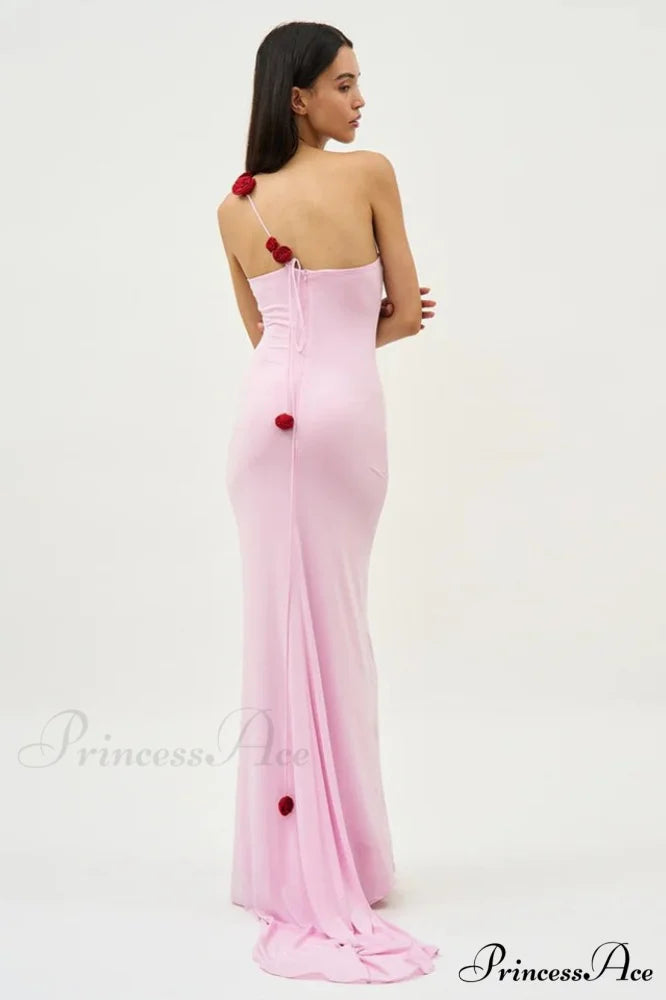 Floral-Appliqu鑼?One Stylish Shoulder Gown
