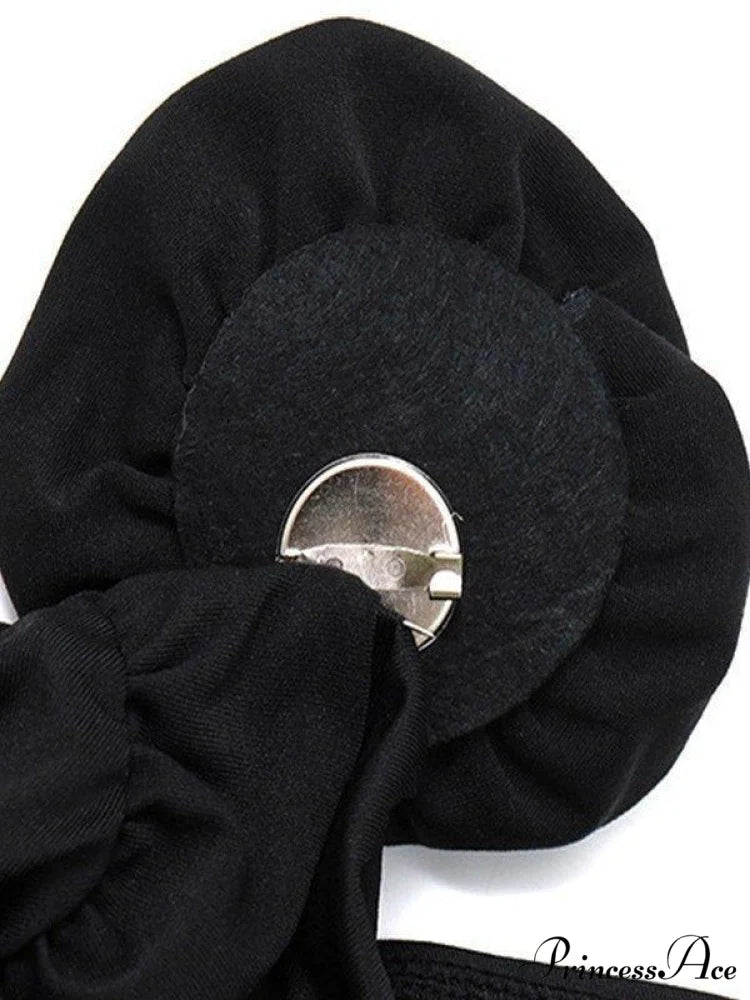 Floral Cut Embroidery Garter Thong Classic Lace Underwire Bralette Set - Red