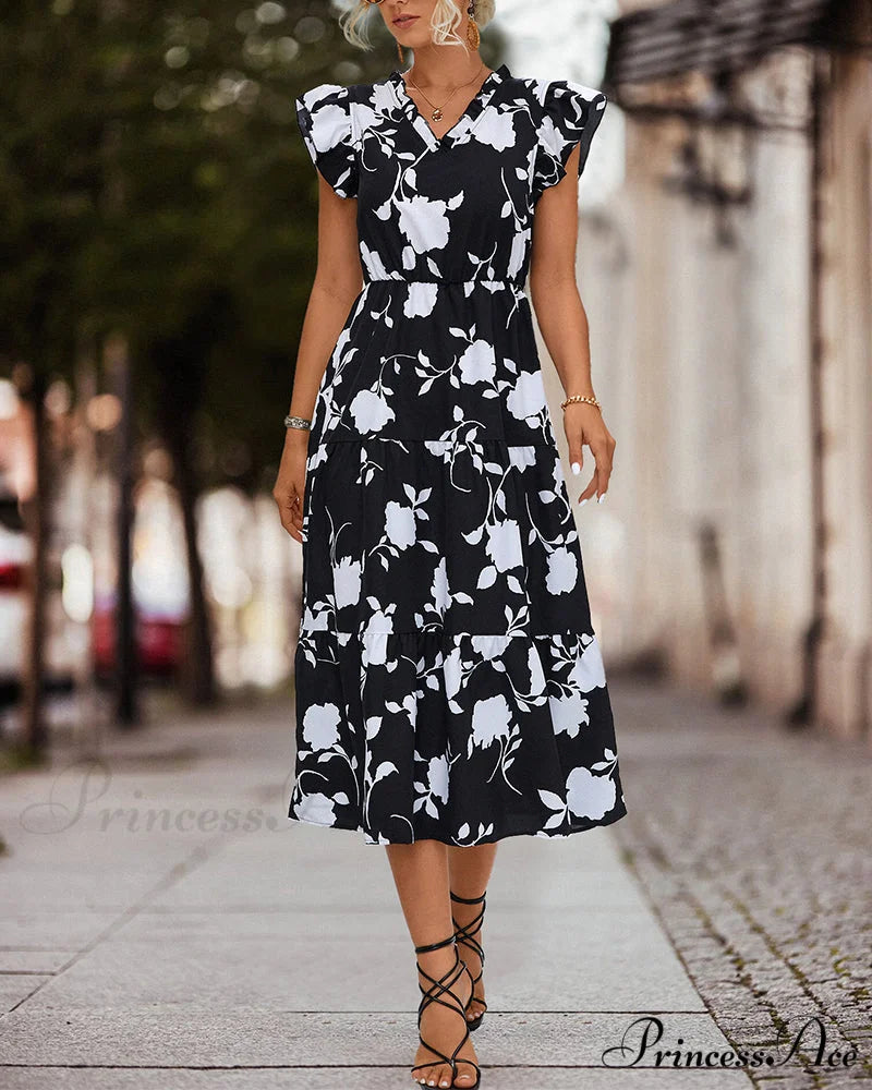 Floral dress with ruffled sleeves Black / S