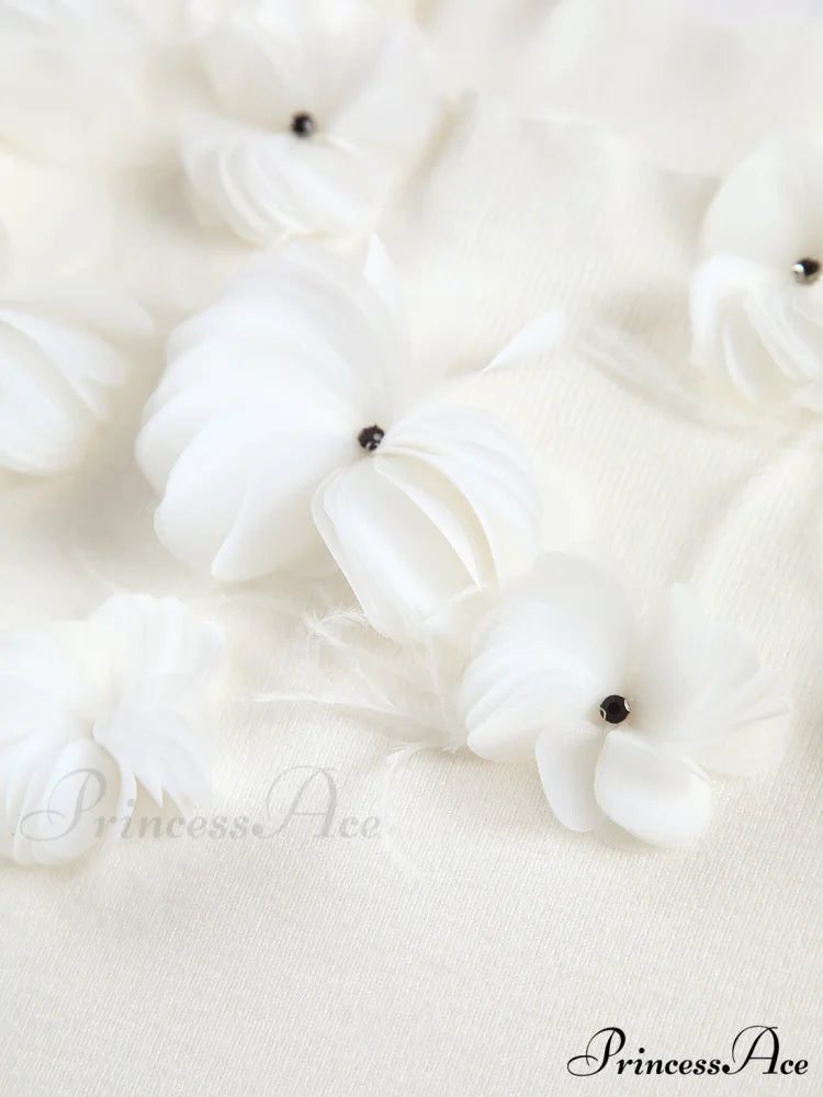 Floral Long Graceful Sleeve Knit Top