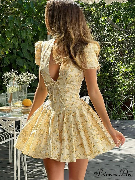 Floral Pattern Plunging Neckline Short Dress minidress-250223