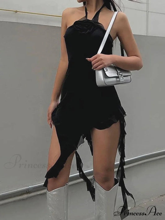 Flower Detail Graceful Smocked Bandeau Top