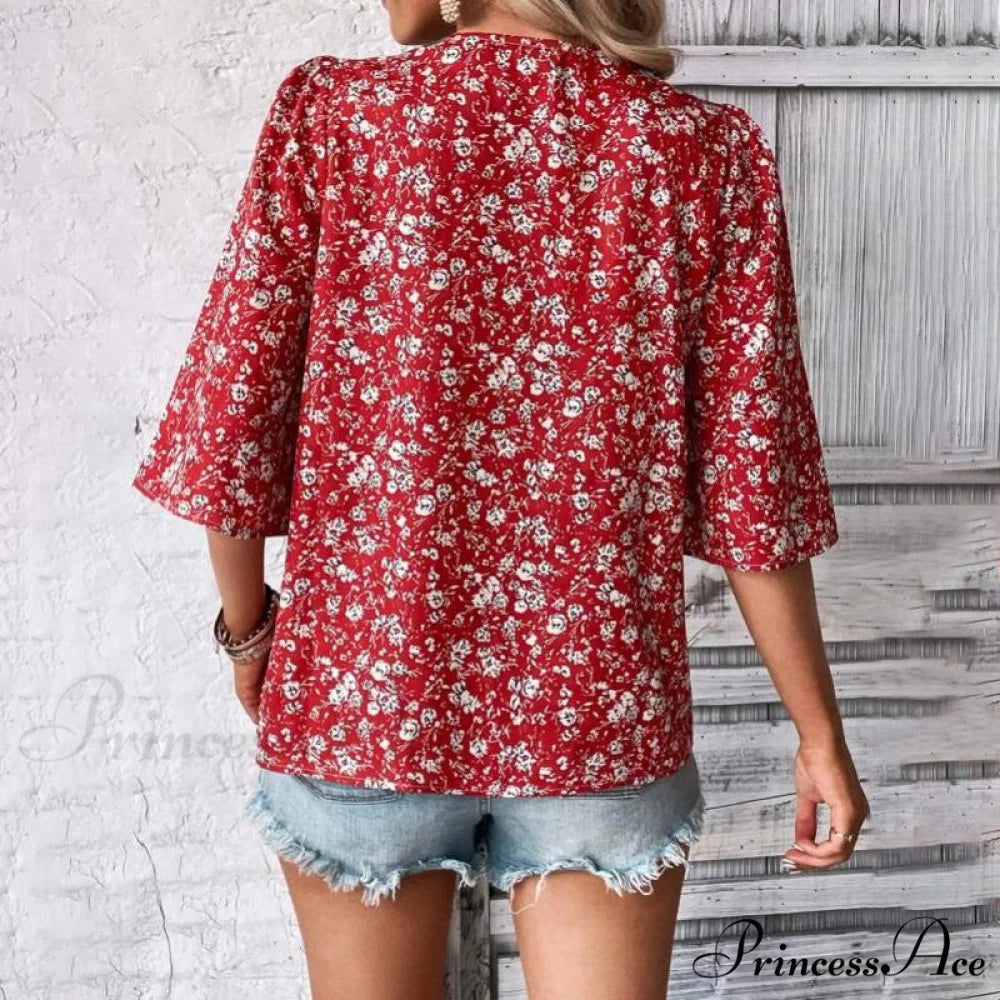 Flowered Loose Blouse