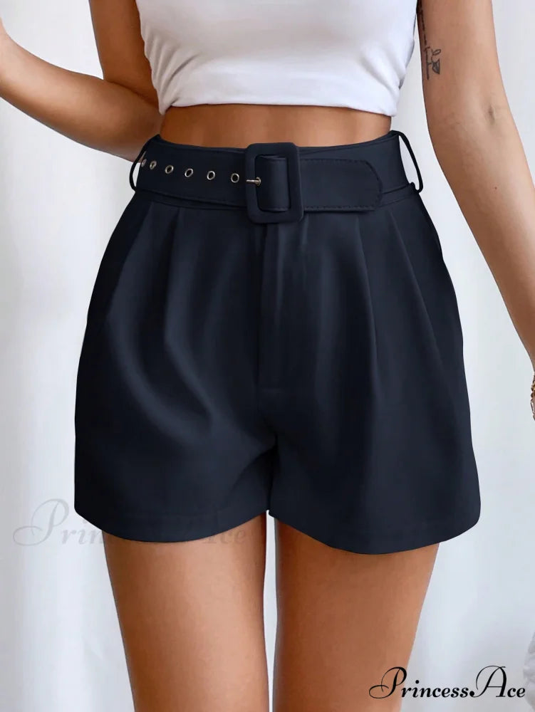 Fold Pleated Belted Wide Leg Shorts