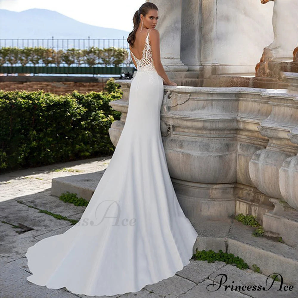 Free-spirited Plunging Neckline Lace Bridal Gown white / 2 weddingdress-250223