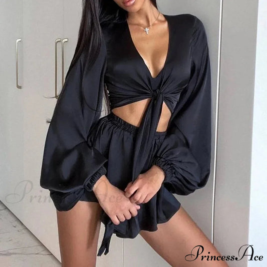 Front Fasten Low Neck Full Sleeve Crop Top Flow Shorts Two Pieces Set Black / S twopiecesset-250126