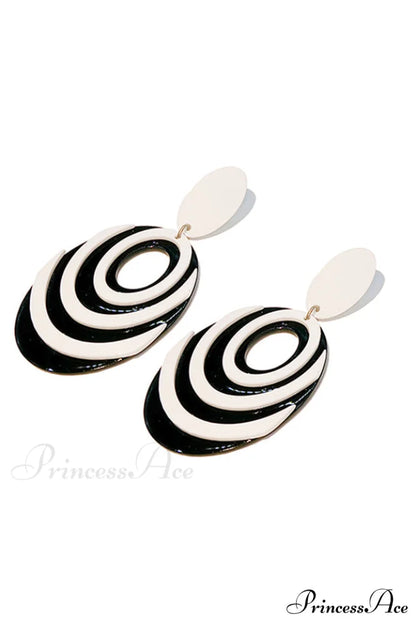 Geometric Elegant Drop Earrings Black White