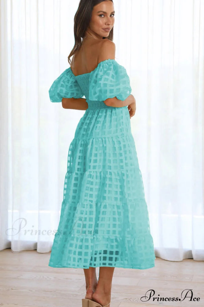 Gin Elegant Midi Dress