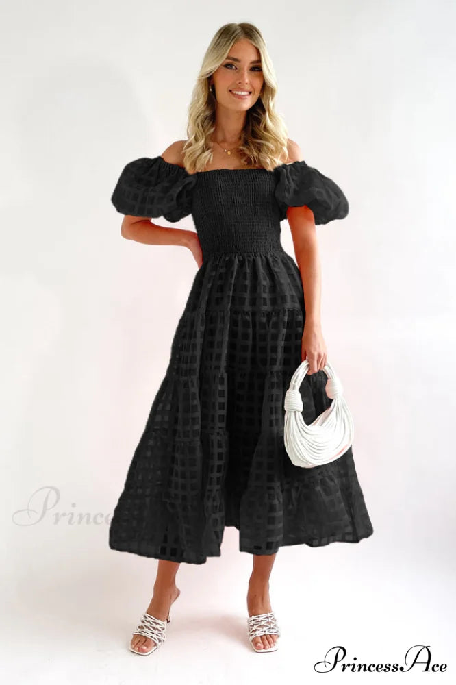Gin Elegant Midi Dress S / Black
