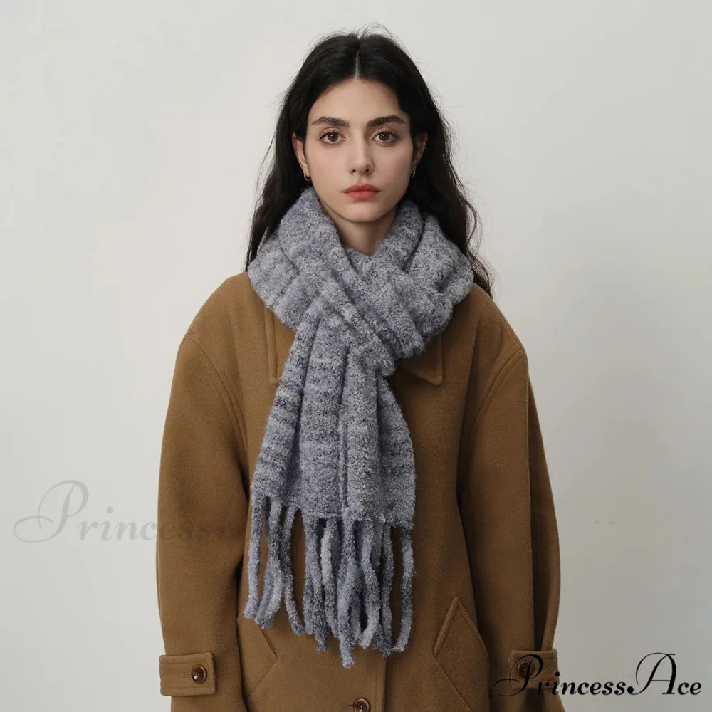 Glacier Blue Knitted Wool Scarf with Tassels for Women White-gray gradient / L215CM W27CM
