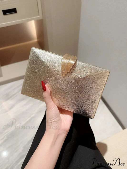 Golden Leaf Container Celebration Purse Gold / (20cm clutchbag-250126