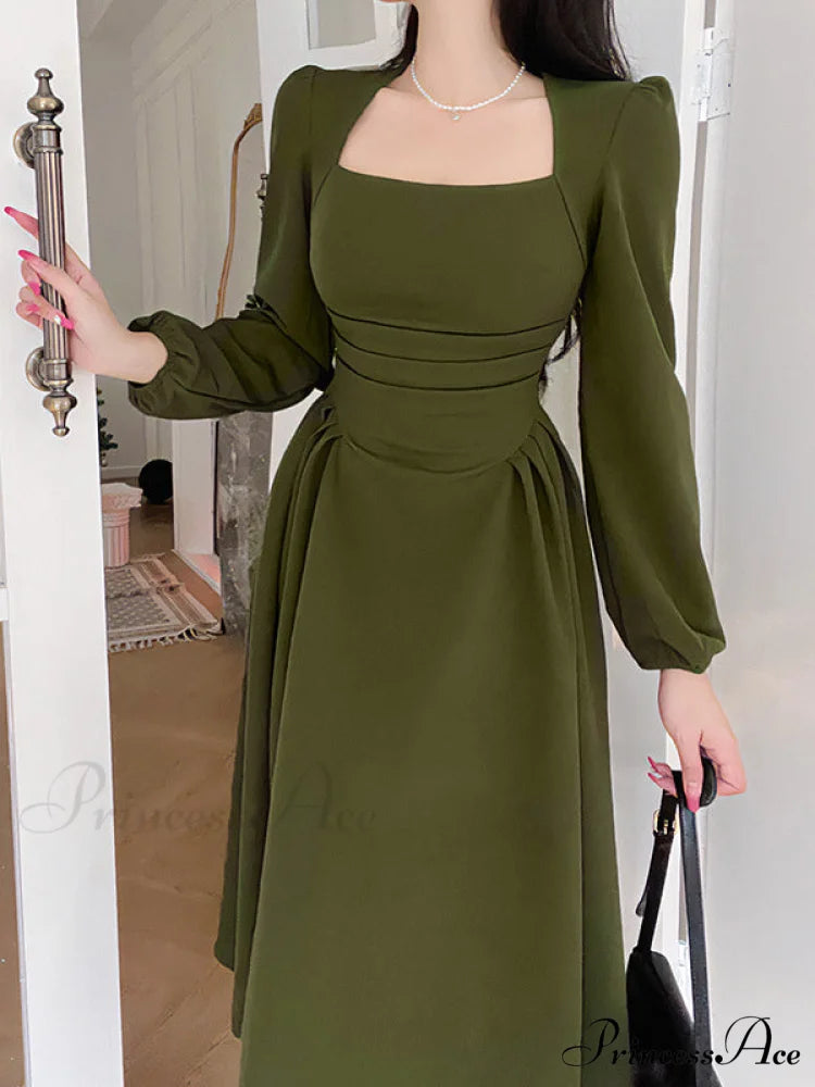 Green Midi Hem Dress with Puff Sleeves L / Black