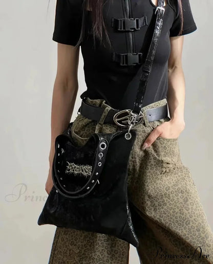 Grunge Black Gothic Dark PU Leather Large Capacity Vintage Rivet Messenger Bag Black