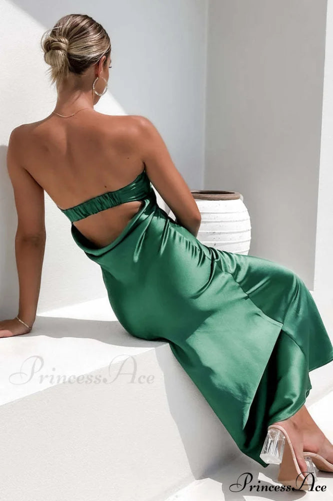 Half Open Back Charming Sleeveless Silky Dress