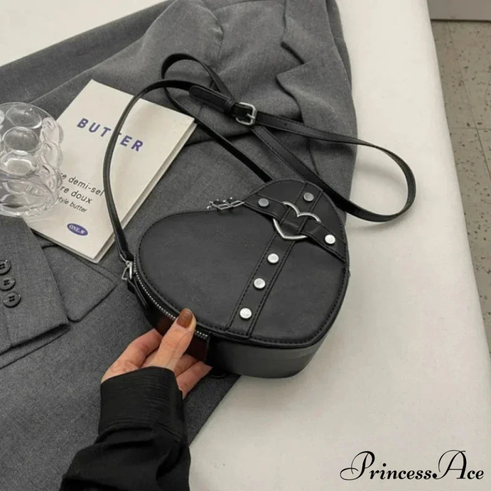 Heart Shaped Synthetic Leather Shoulder Bag Black shoulder-250126