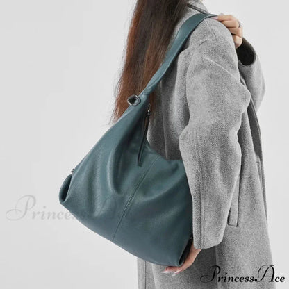 High-end Authentic Leather Spacious Hobo Shoulder Bag Blue shoulder-250126