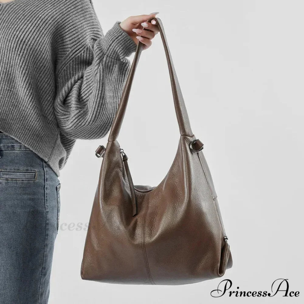 High-end Authentic Leather Spacious Hobo Shoulder Bag light coffee shoulder-250126