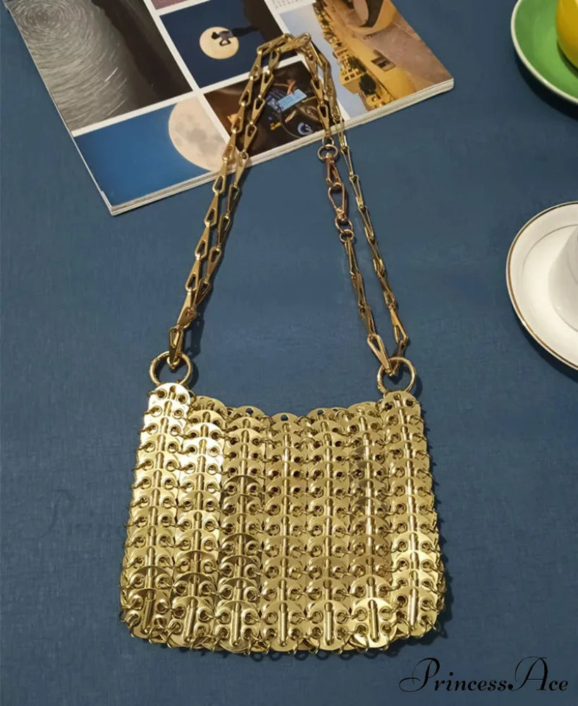 High-end Designer Handcrafted Metal Chain Purse Medium Gold shoulder-250126