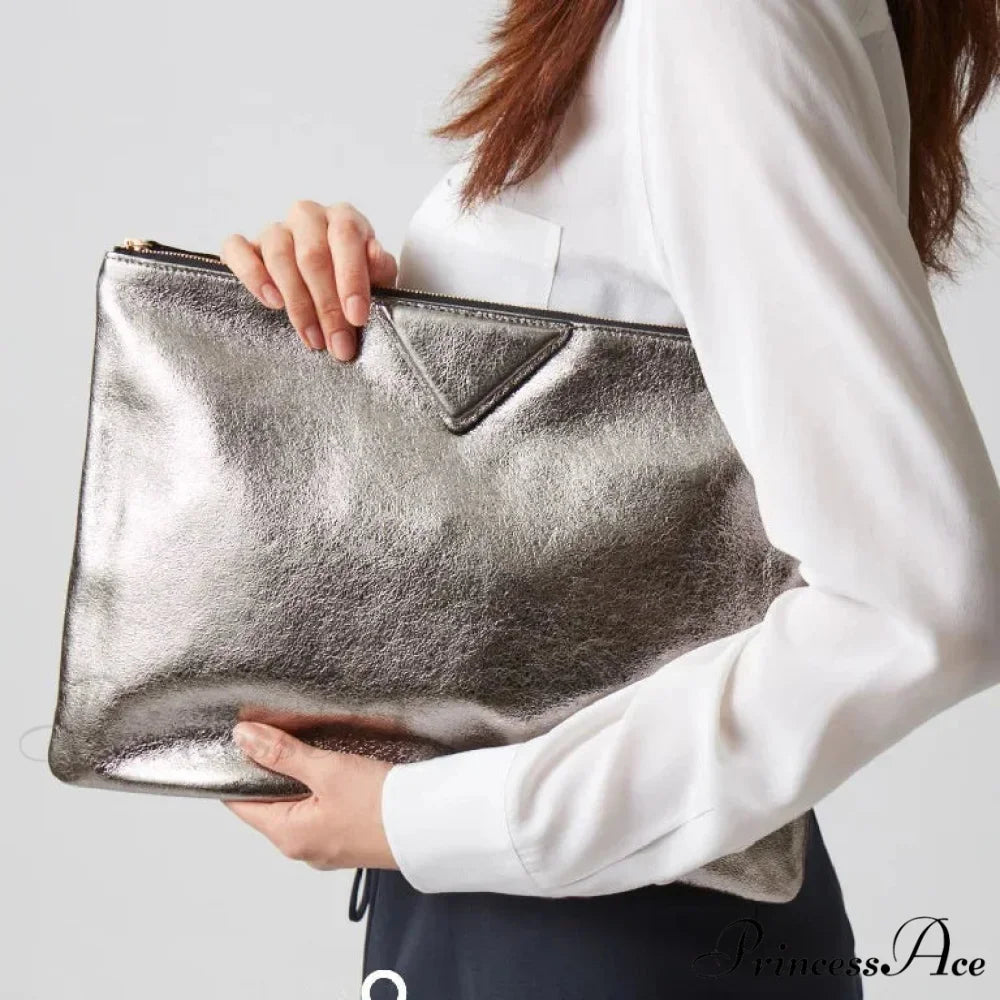 High-end Designer PU Leather Day Clutch Wristlet silver wristlet-250126