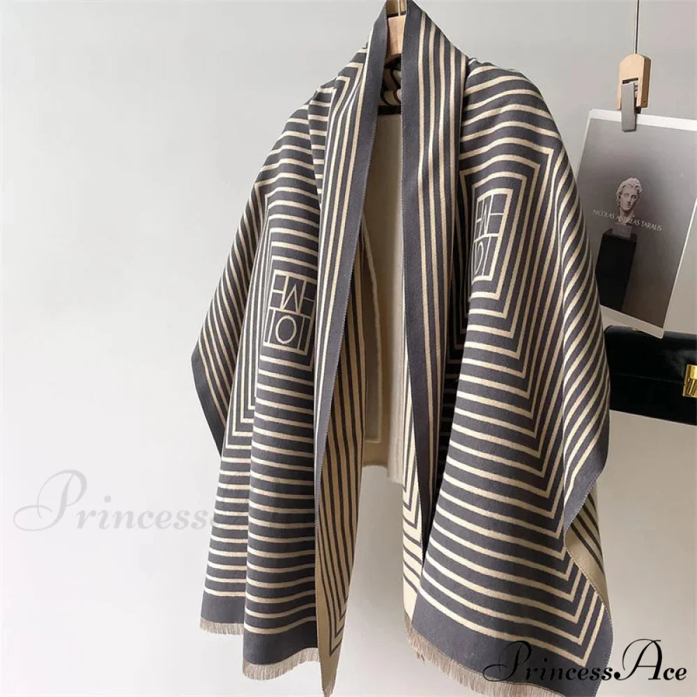 High-end Line Pattern Cashmere Scarf black2 scarf-241228