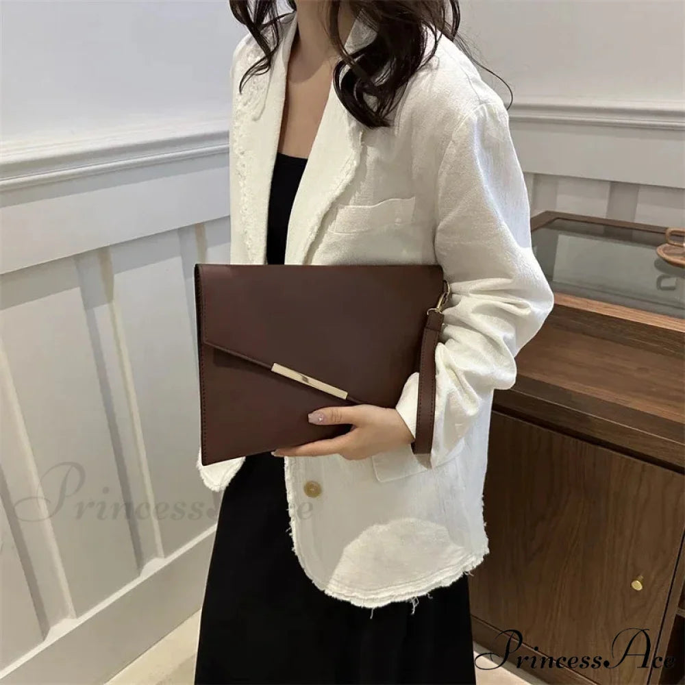 High-end PU Leather Designer Wristlet wristlet-250126