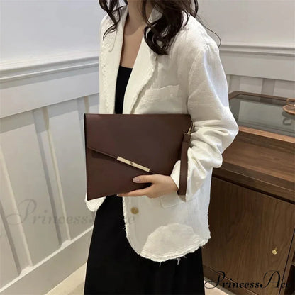 High-end PU Leather Designer Wristlet wristlet-250126