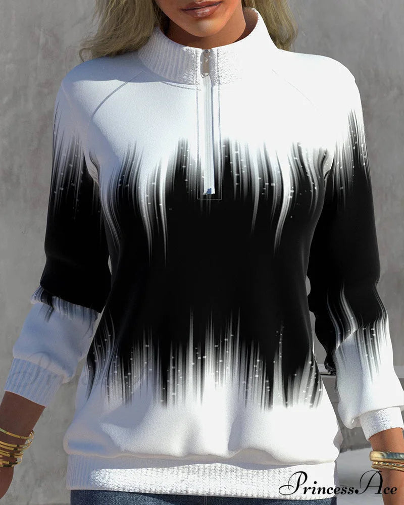 High Neck Gradient Design Sweatshirt Black / S