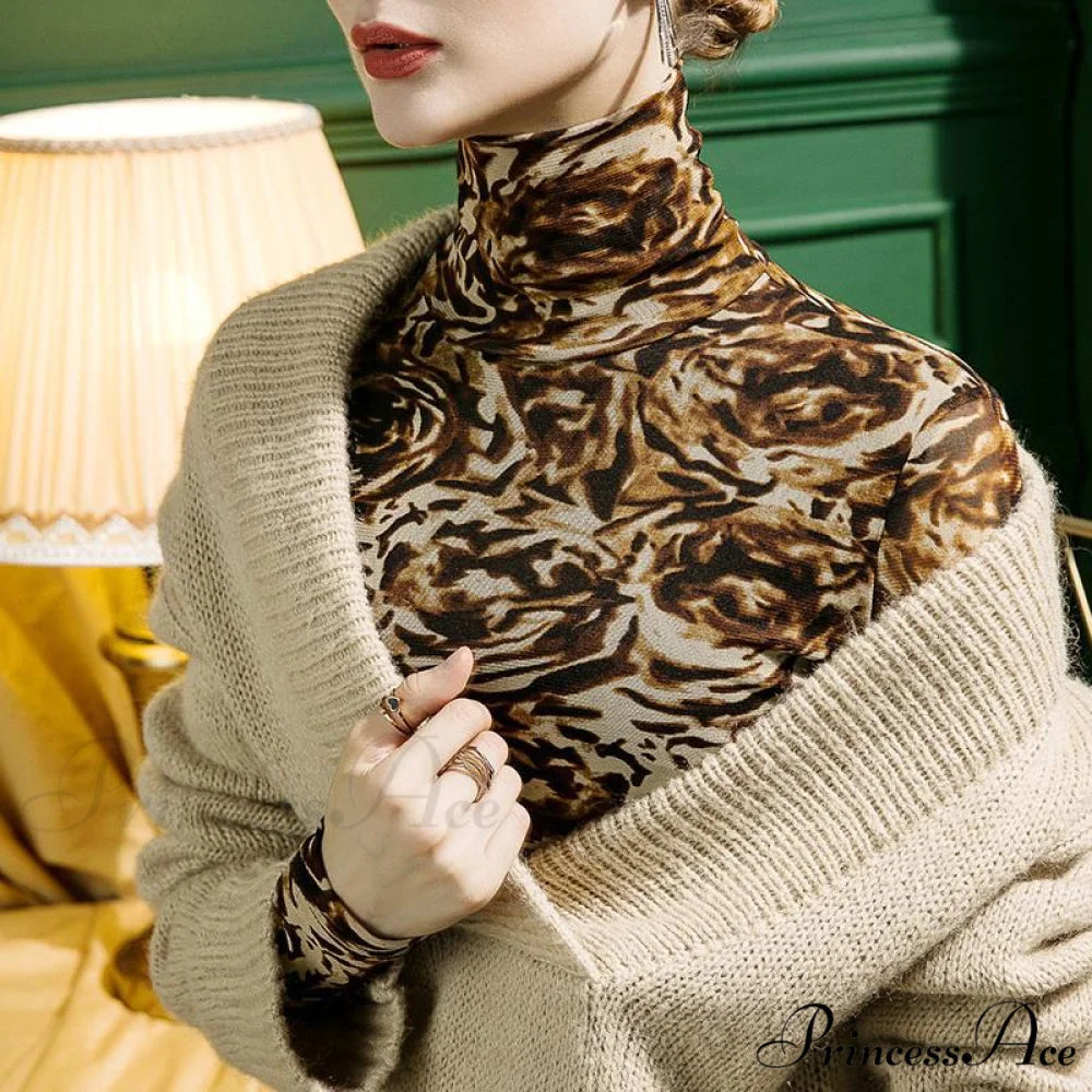 High-neck Leopard Print Mesh T-shirt