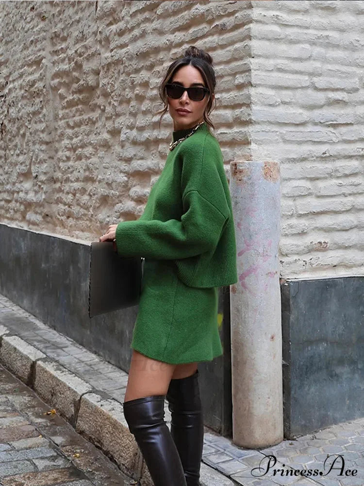 High-necked Extended Sleeve Skirt Pullover swraters-241228