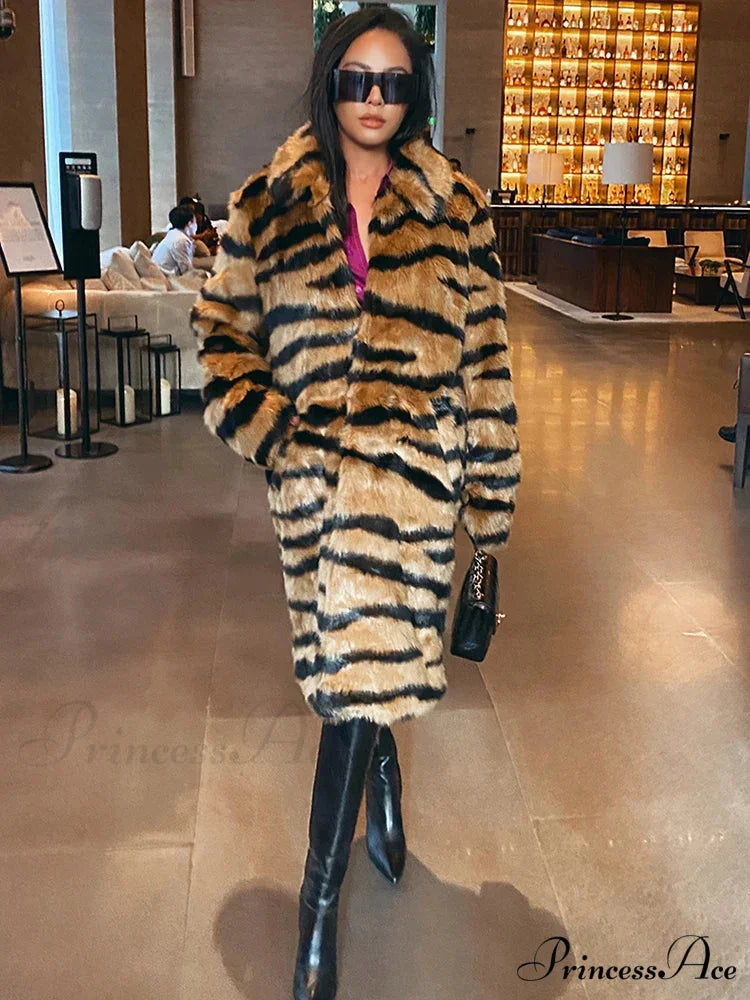 Imitation Fur Tiger Patterned Baggy Overcoat overcoats-241228