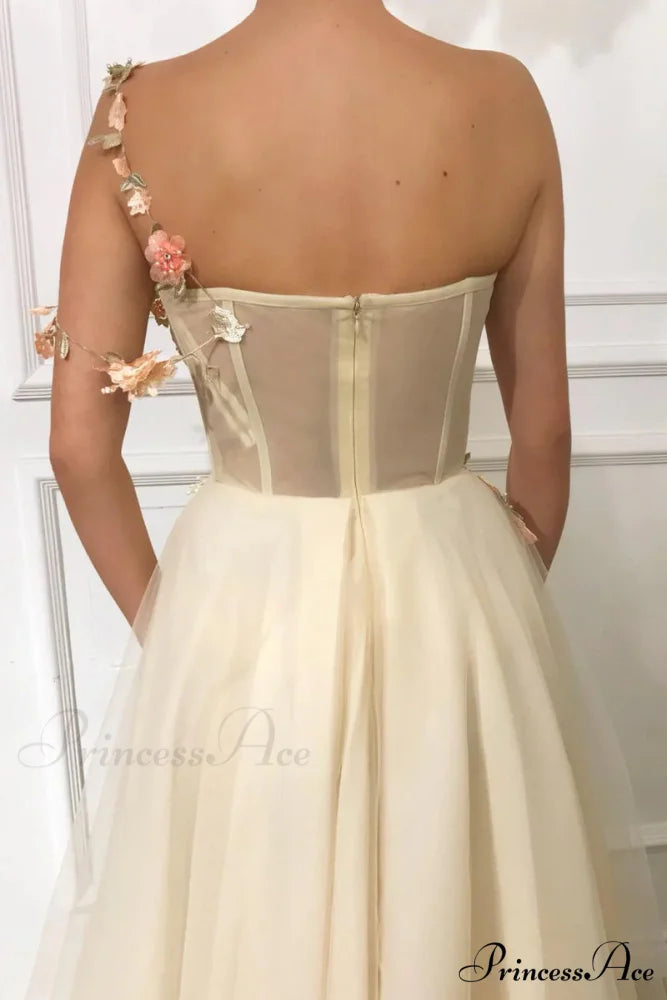 Impression One-Shoulder Graceful Embroidered Maxi Dress