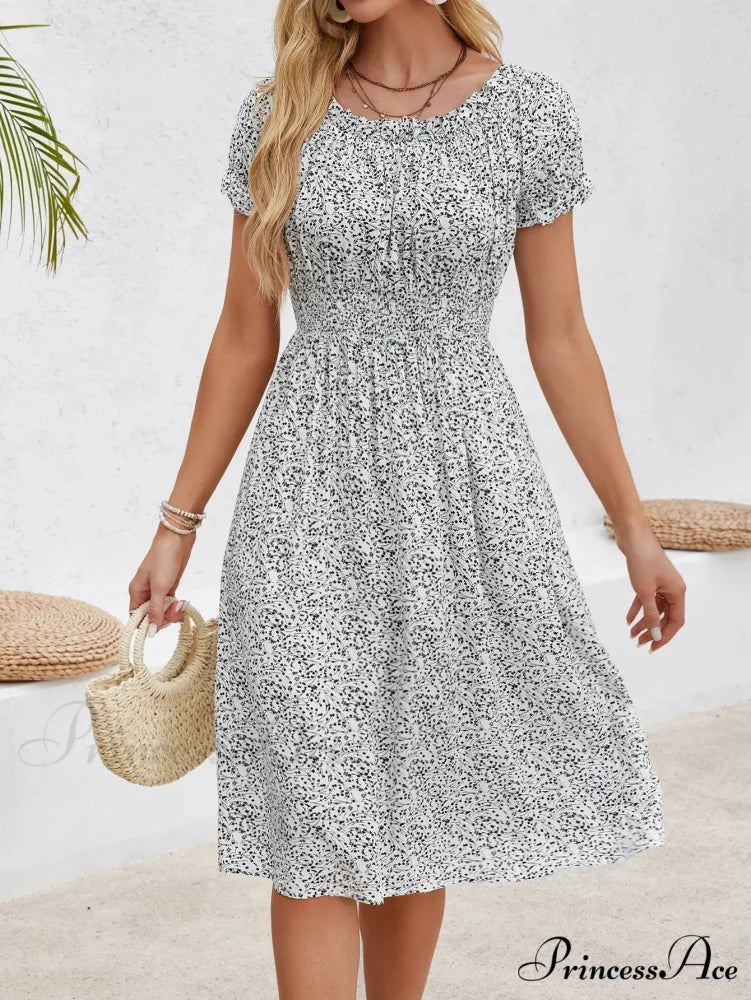 Informal Bohemian Seaside Flower Dress oldfloraldress-250126