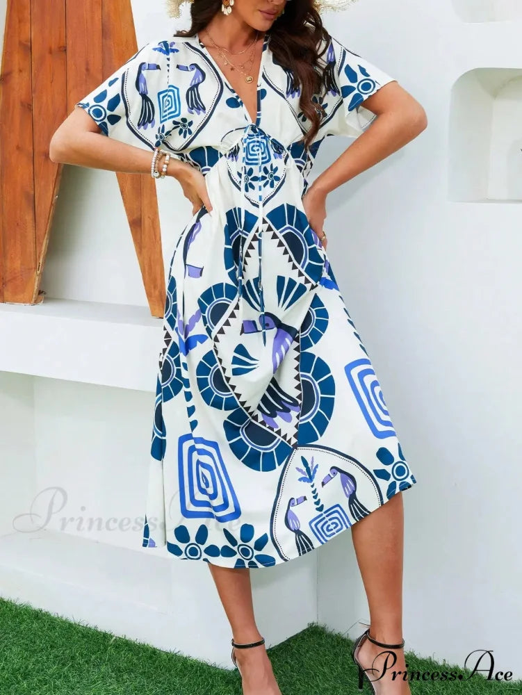 Informal Elevated Waist Plunging-neckline Bohemian Floral Dress oldfloraldress-250126
