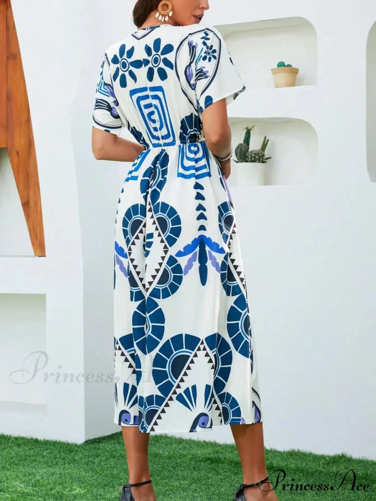 Informal Elevated Waist Plunging-neckline Bohemian Floral Dress oldfloraldress-250126