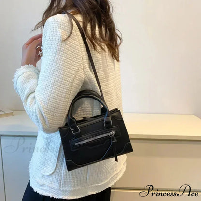 Informal Western Style Petite Crossbody Purse handbag-250126