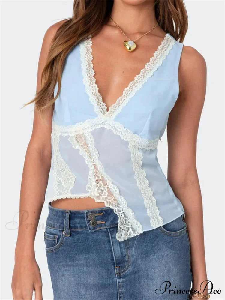 Irregular Lace Trim Low-cut Slim Crop Top croptop-250126