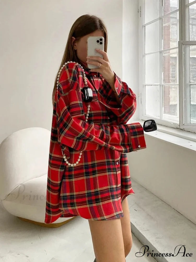 ISKRA Elegant OVERSIZED SHIRT