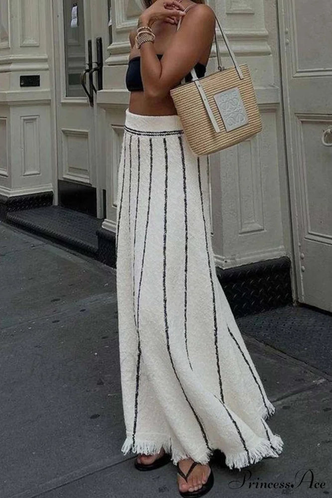 Knit with Fringe Hem Skirt Stripes White / M