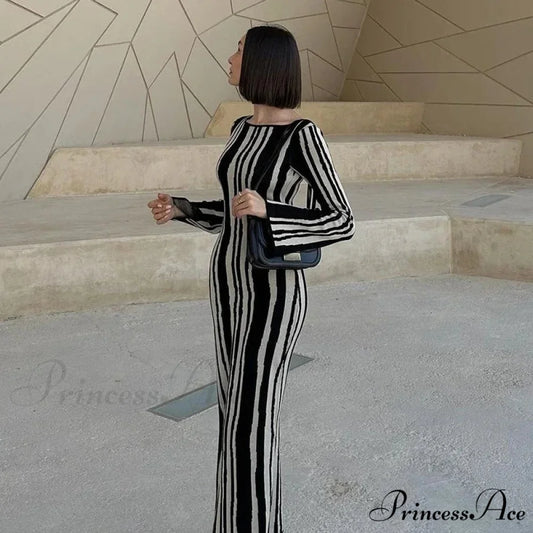 Knitted Long Sleeve Maxi Dress BLACK / S