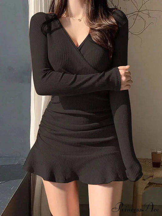 Knitted Ribbed V Neck Elegant Long Sleeve Mini Dress Black / S