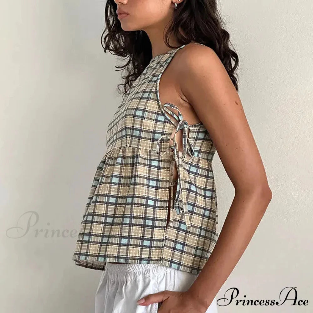 Knotted Peplum Checkered Crop Top croptop-250223